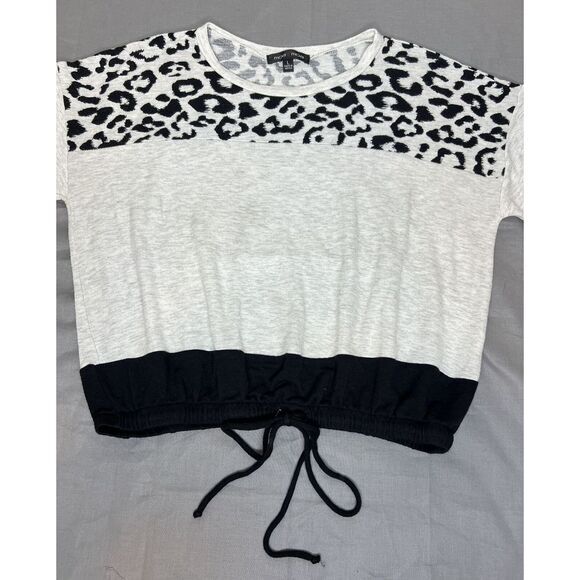 Moa Moa Women's Size Large Heather‎ Gray/Black Animal Print Cropped Top/Blouse - Picture 2 of 12